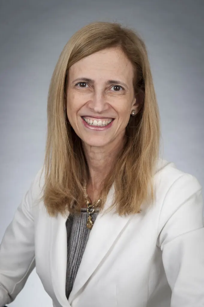 Claudia Costin